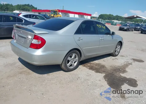2004 Toyota Camry Se z USA, uszkodzony, nr VIN 4T1BE32K14U841524